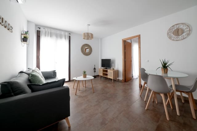 10 bedroom Townhouse for sale in Conil de la Frontera - € 1,550,000 (Ref: 8418968)