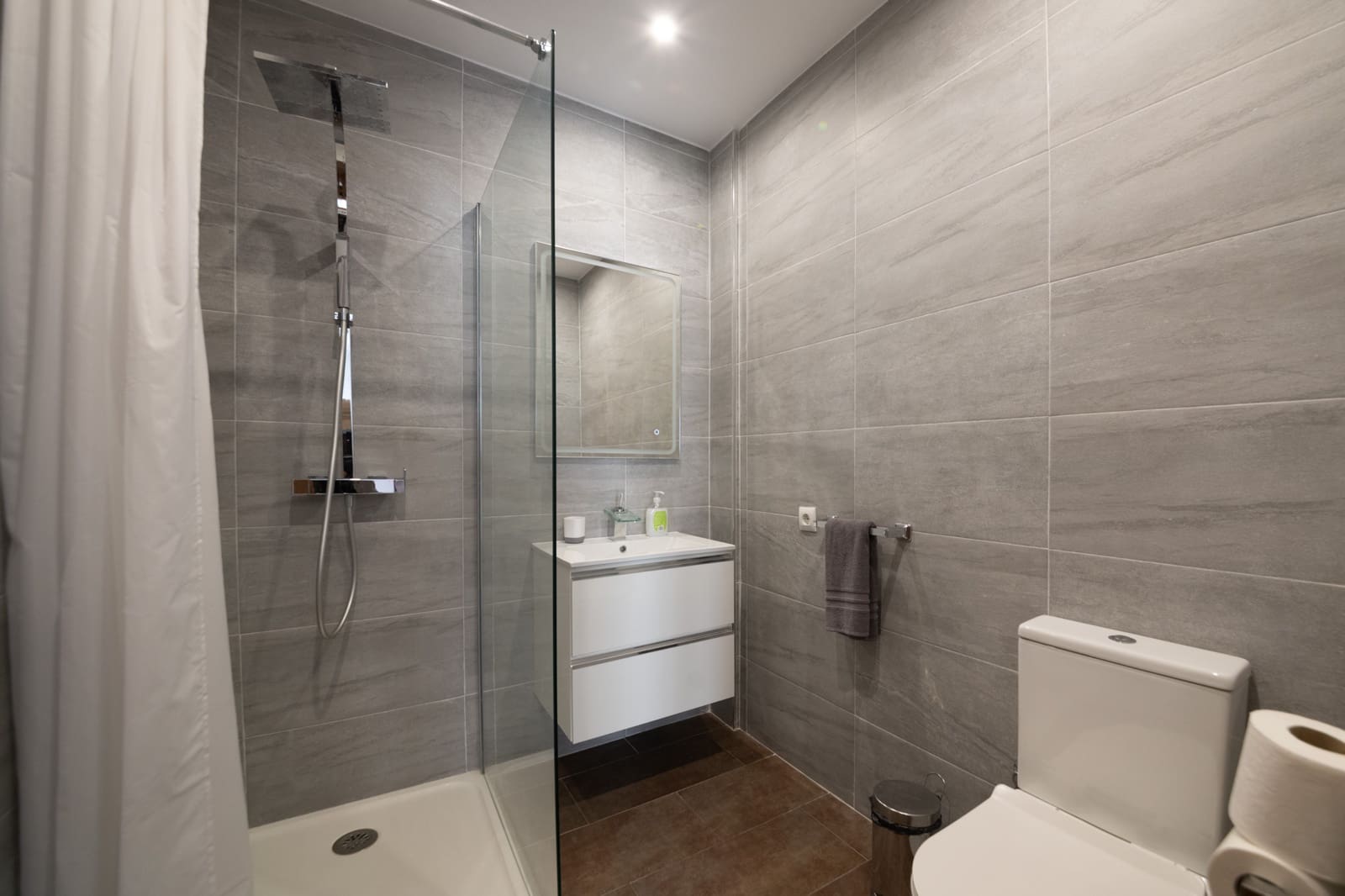 10 soveværelse Byhus til salg i Conil de la Frontera - € 1.550.000 (Ref: 8418968)