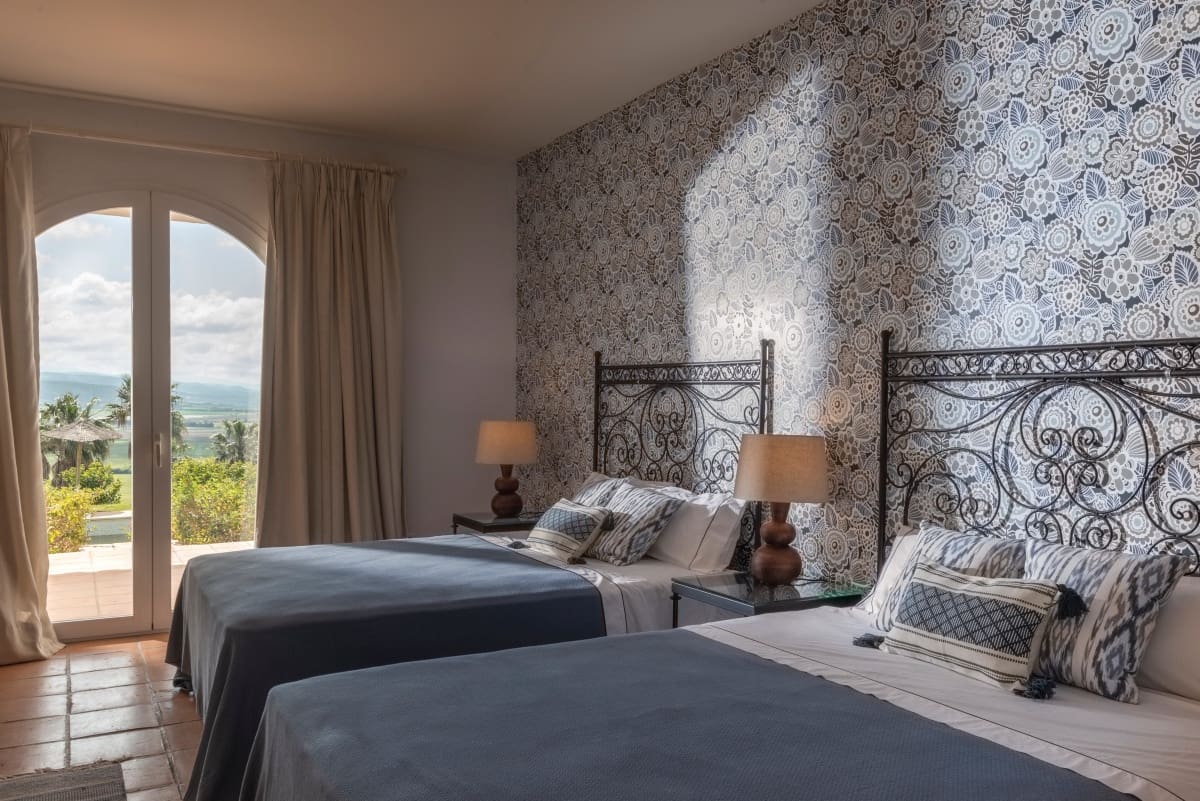 5 soveværelse Villa til salg i Benalup med swimmingpool garage - € 825.000 (Ref: 8555351)