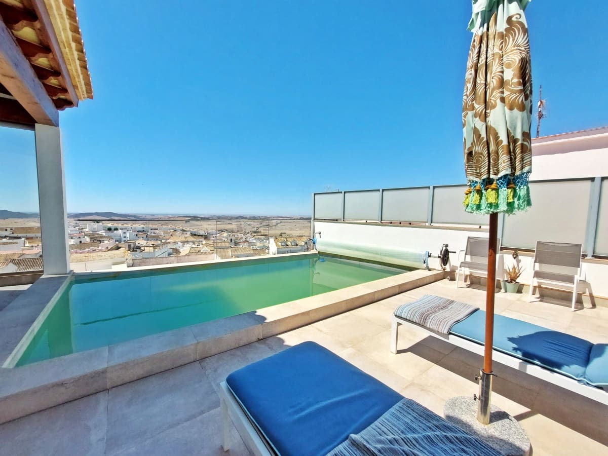 3 Zimmer Haus zu verkaufen in Medina-Sidonia mit Pool - 575.000 € (Ref: 8578444)