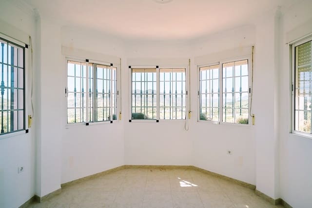 6 camera da letto Finca/Casa di Campagna in vendita in Olvera con piscina garage - 450.000 € (Rif: 8710536)