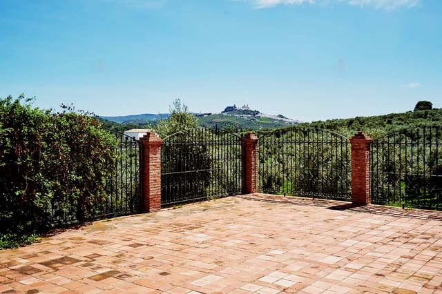 6 camera da letto Finca/Casa di Campagna in vendita in Olvera con piscina garage - 450.000 € (Rif: 8710536)