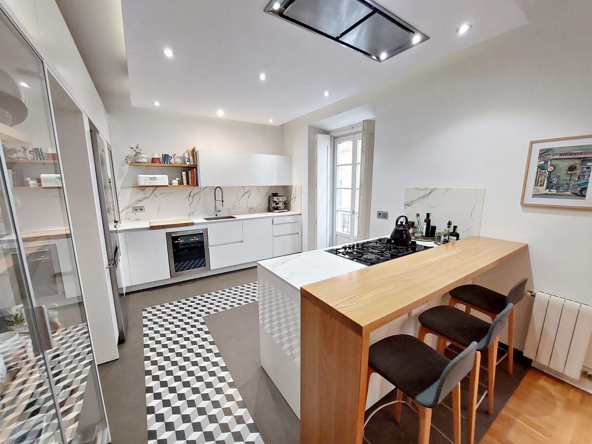 3 soveværelse Lejlighed til salg i Cadiz by - € 780.000 (Ref: 8736574)