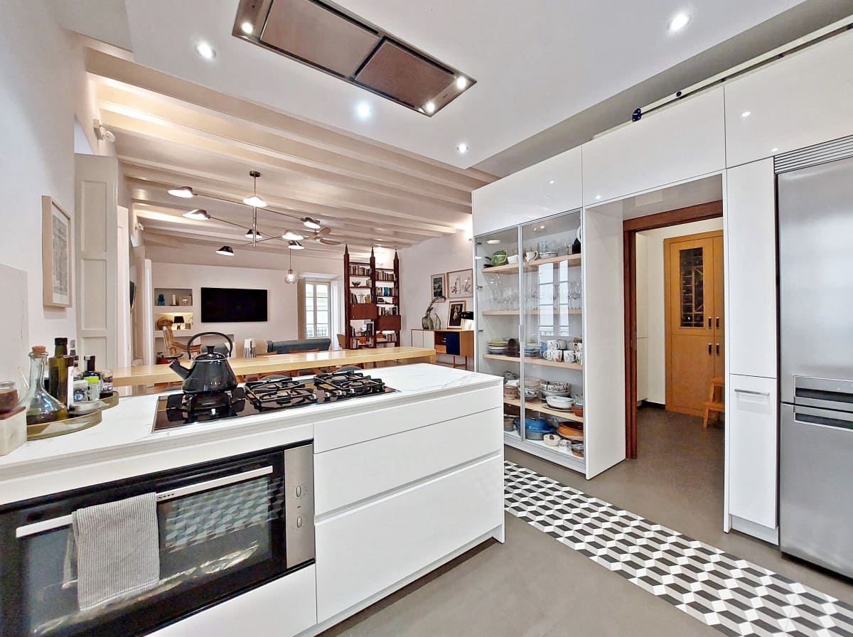 3 soveværelse Lejlighed til salg i Cadiz by - € 780.000 (Ref: 8736574)