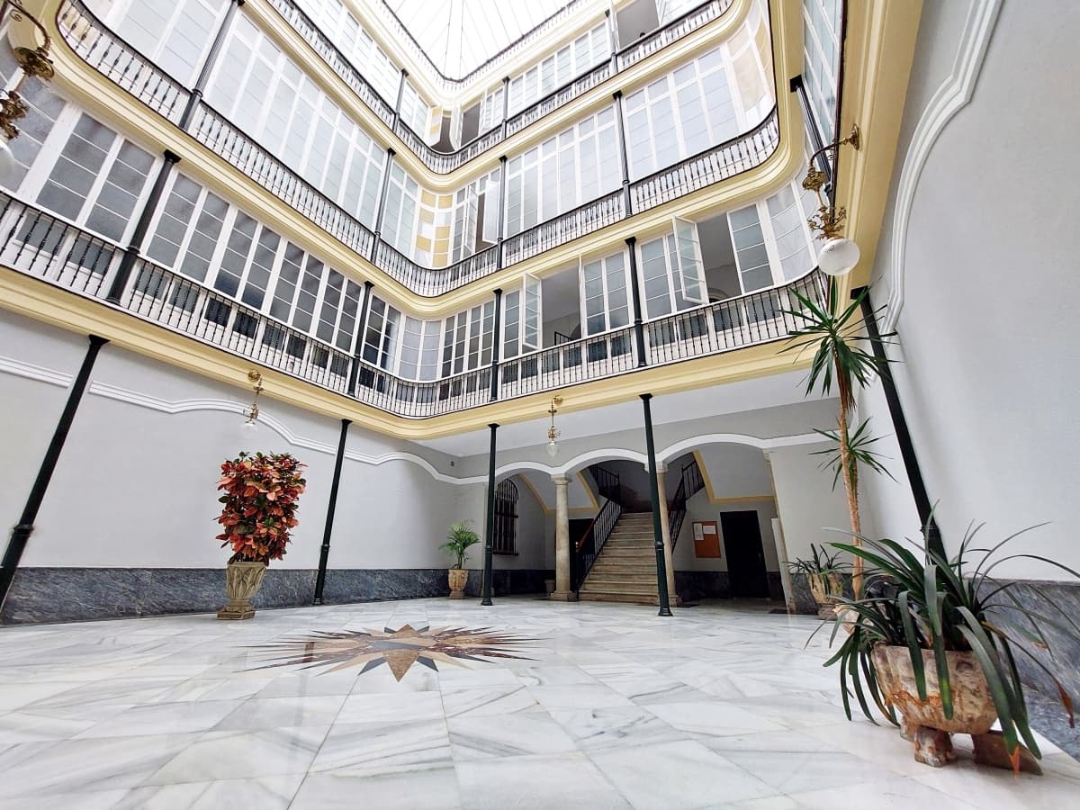 3 soveværelse Lejlighed til salg i Cadiz by - € 780.000 (Ref: 8736574)