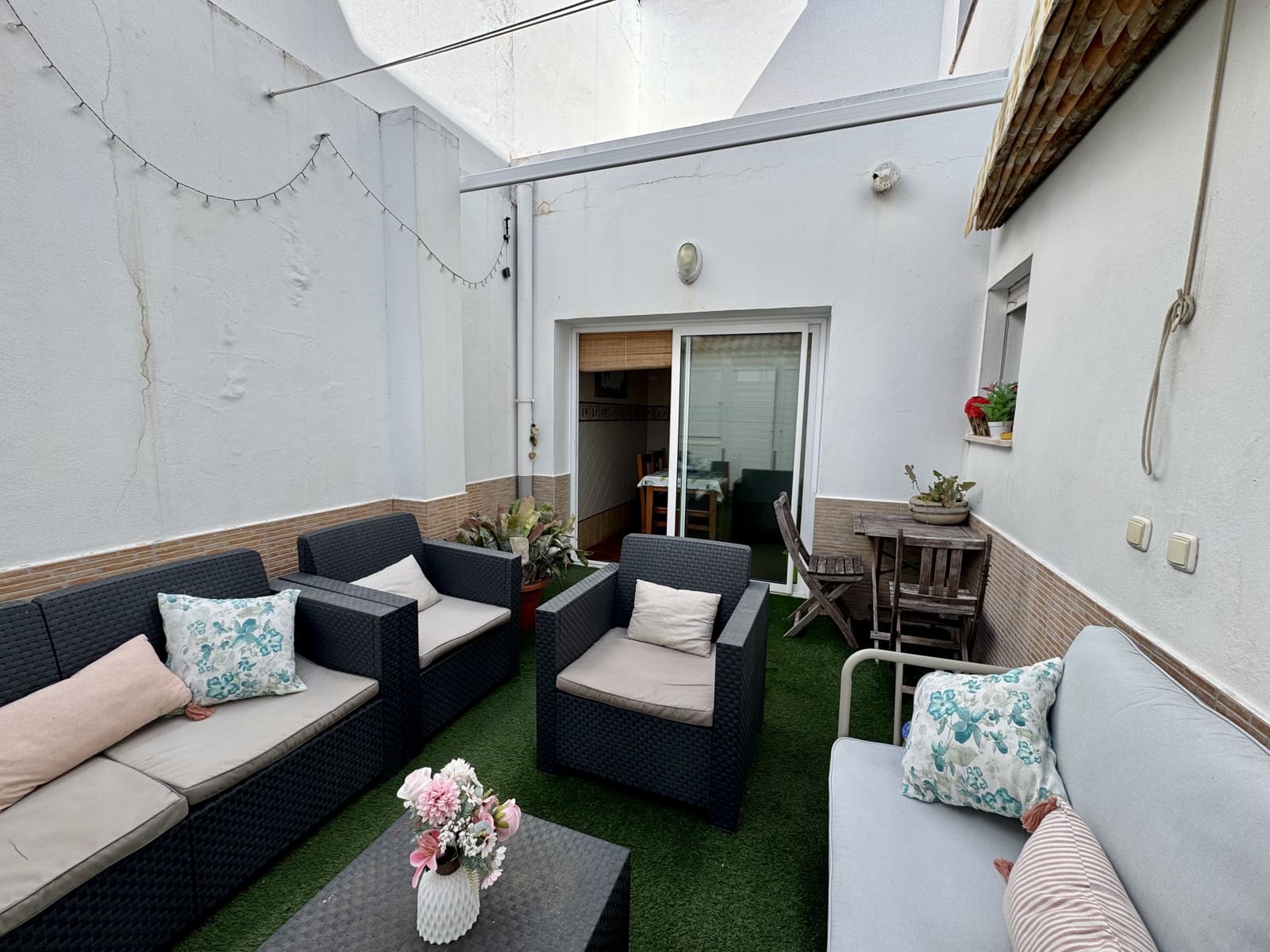 4 soveværelse Lejlighed til salg i Conil de la Frontera - € 585.000 (Ref: 8912198)