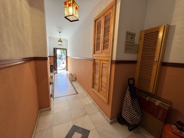 4 soveværelse Lejlighed til salg i Conil de la Frontera - € 585.000 (Ref: 8912198)