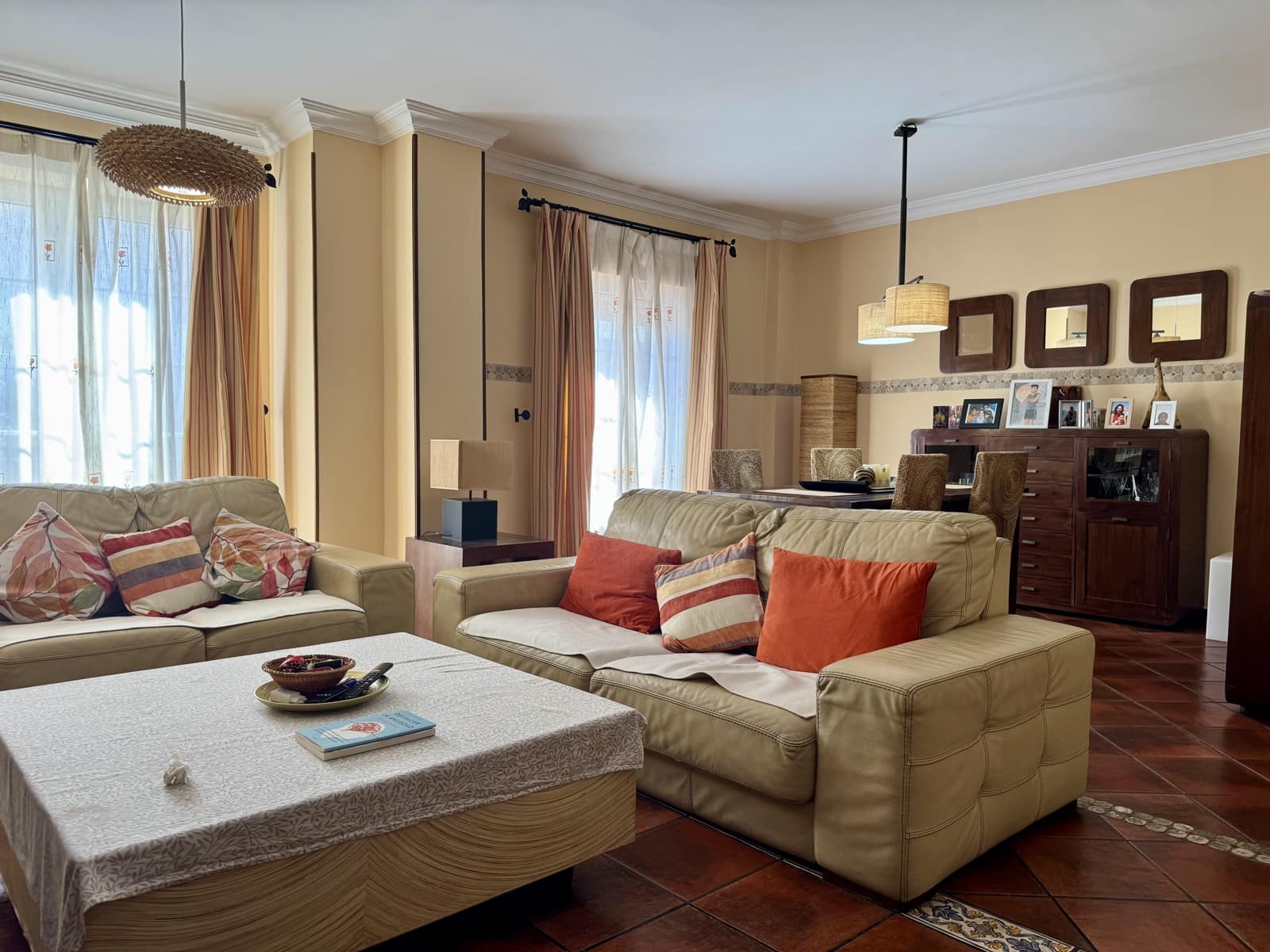 4 soveværelse Lejlighed til salg i Conil de la Frontera - € 585.000 (Ref: 8912198)