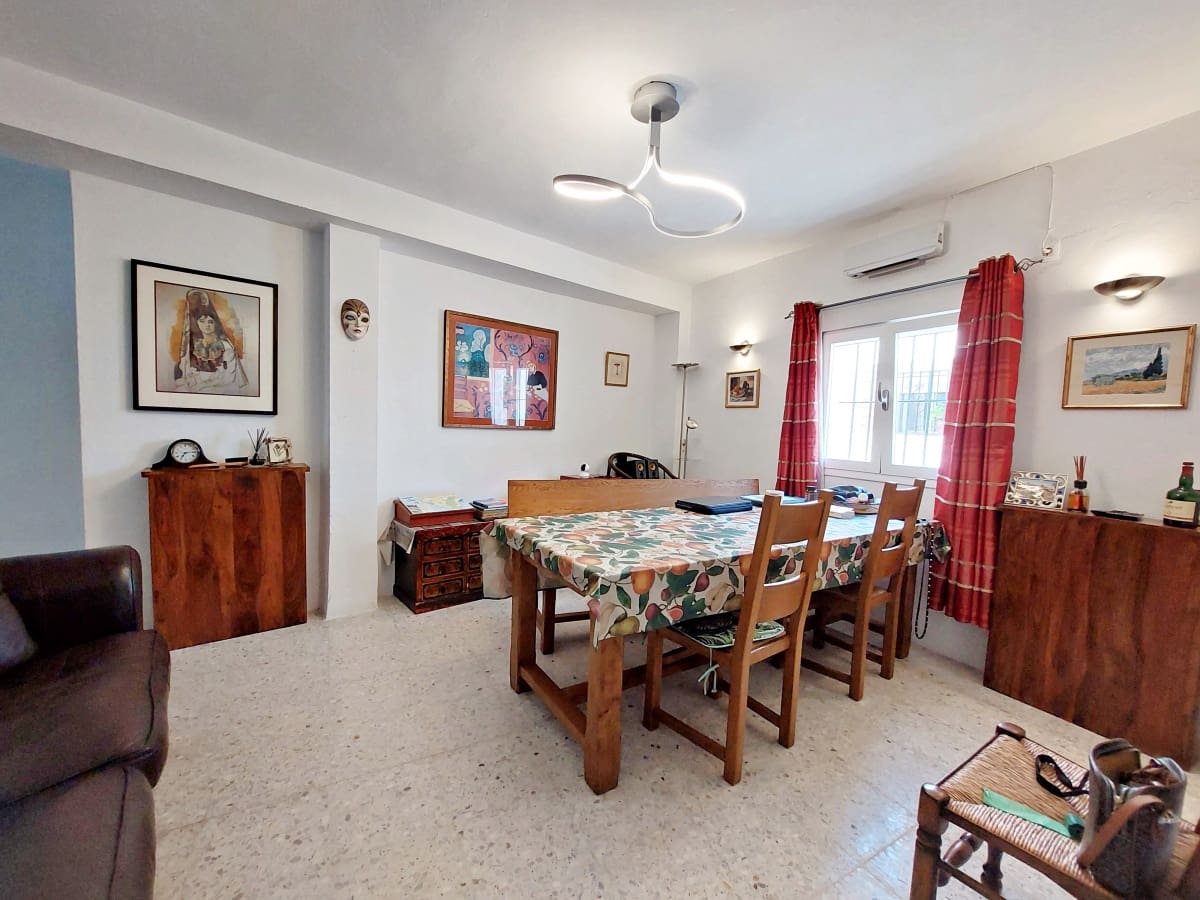 4 soverom Hus til salgs i Medina-Sidonia med garasje - € 279 995 (Ref: 8940699)