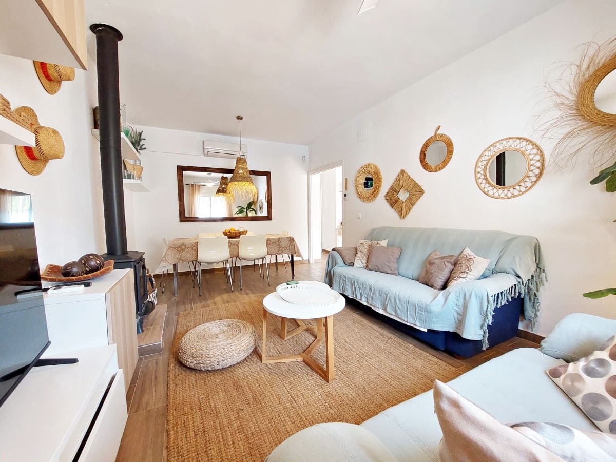 4 soveværelse Villa til salg i Chiclana de la Frontera med swimmingpool garage - € 375.000 (Ref: 8971696)