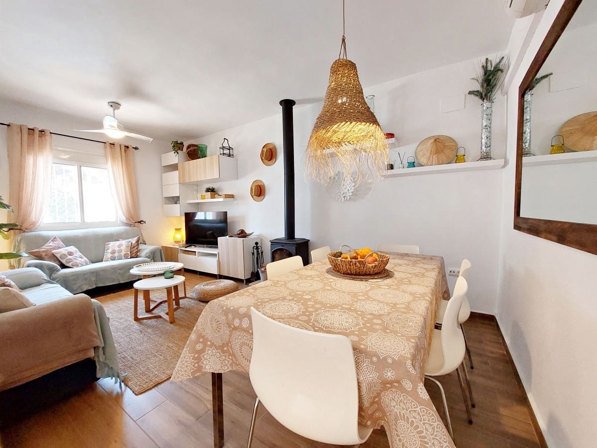 4 soveværelse Villa til salg i Chiclana de la Frontera med swimmingpool garage - € 375.000 (Ref: 8971696)