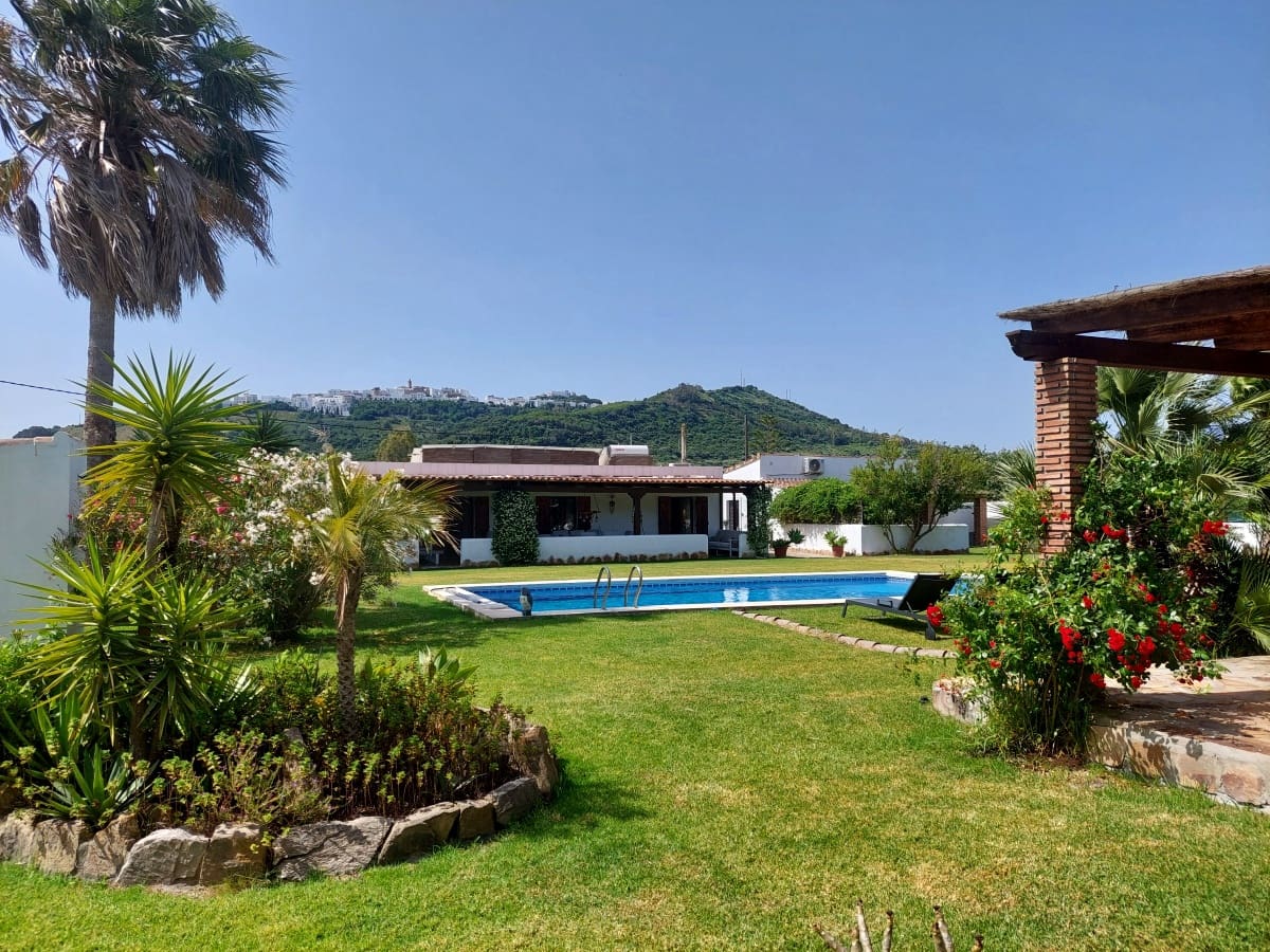 4 soveværelse Villa til salg i Vejer de la Frontera med swimmingpool garage - € 695.000 (Ref: 9018576)