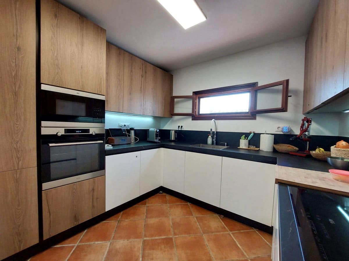 4 slaapkamer Villa te koop in Vejer de la Frontera met zwembad garage - € 695.000 (Ref: 9018576)