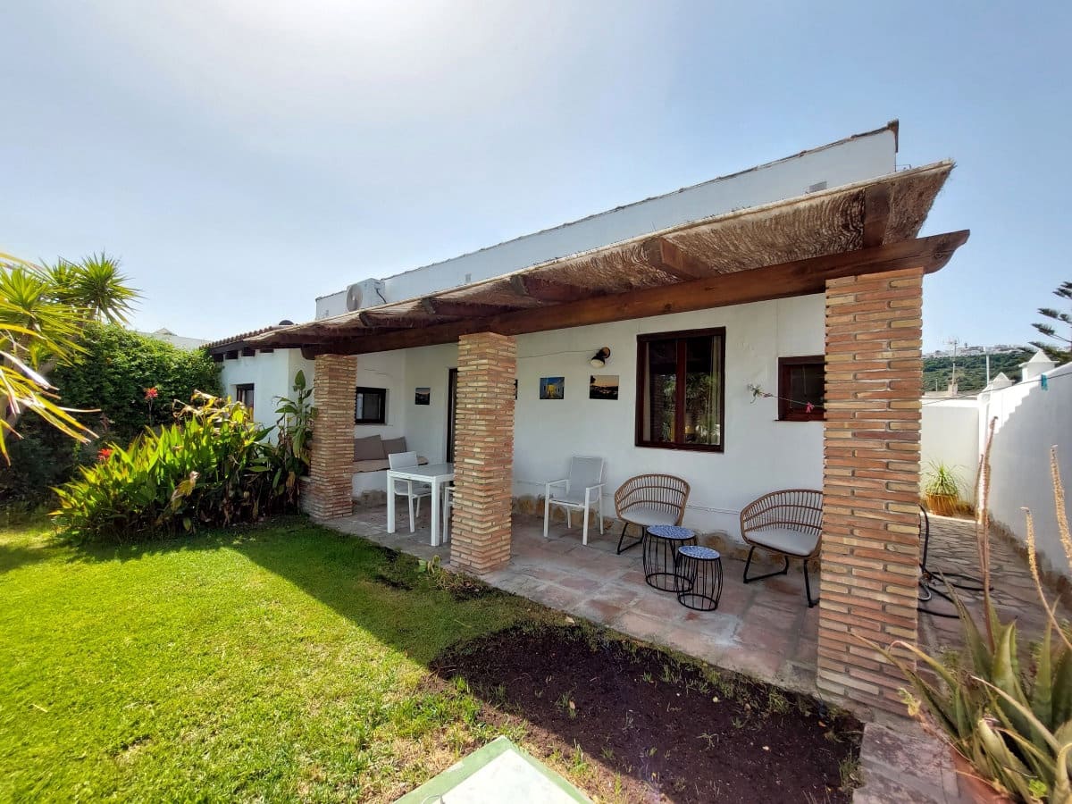 4 slaapkamer Villa te koop in Vejer de la Frontera met zwembad garage - € 695.000 (Ref: 9018576)