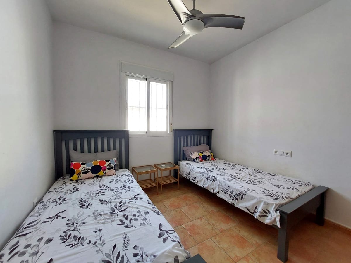 3 soveværelse Villa til salg i Chiclana de la Frontera med swimmingpool garage - € 225.000 (Ref: 9066379)