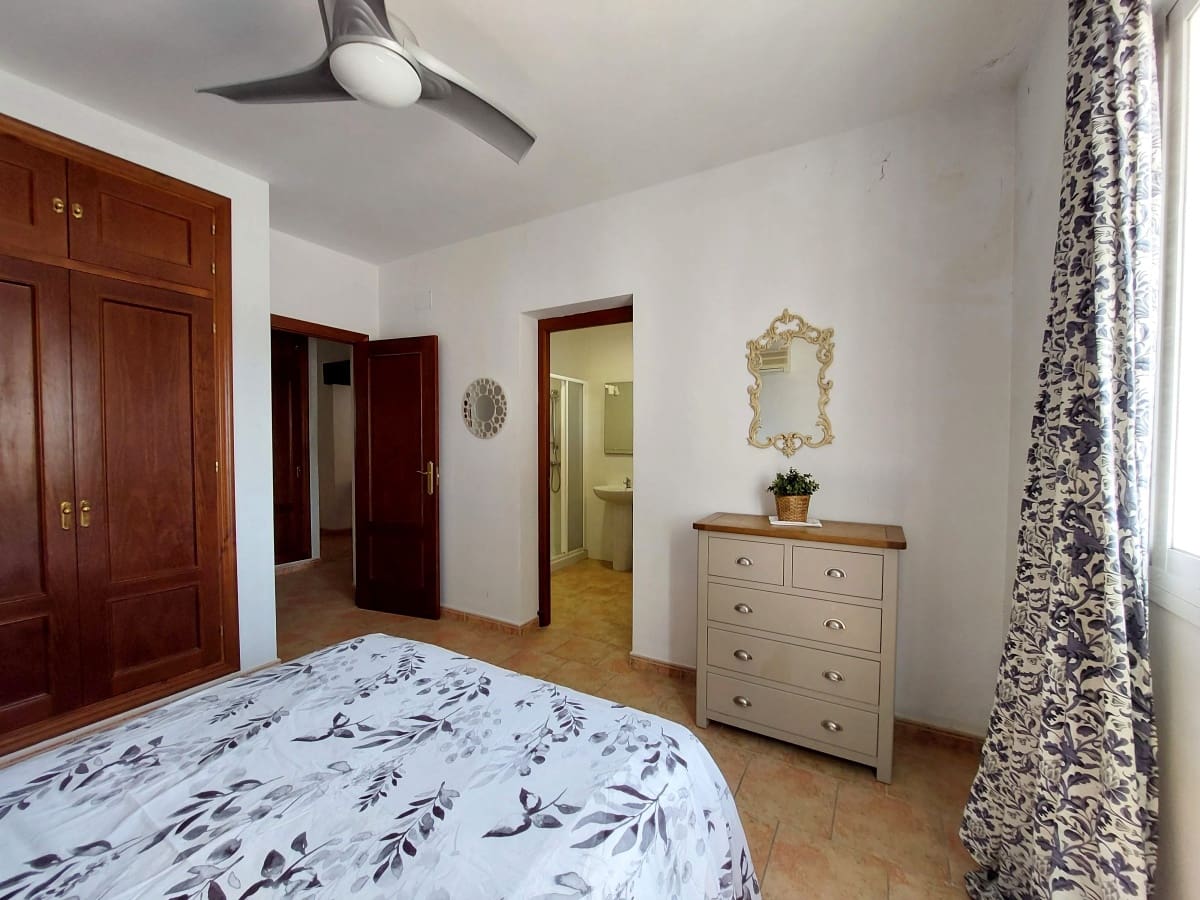 3 soveværelse Villa til salg i Chiclana de la Frontera med swimmingpool garage - € 225.000 (Ref: 9066379)