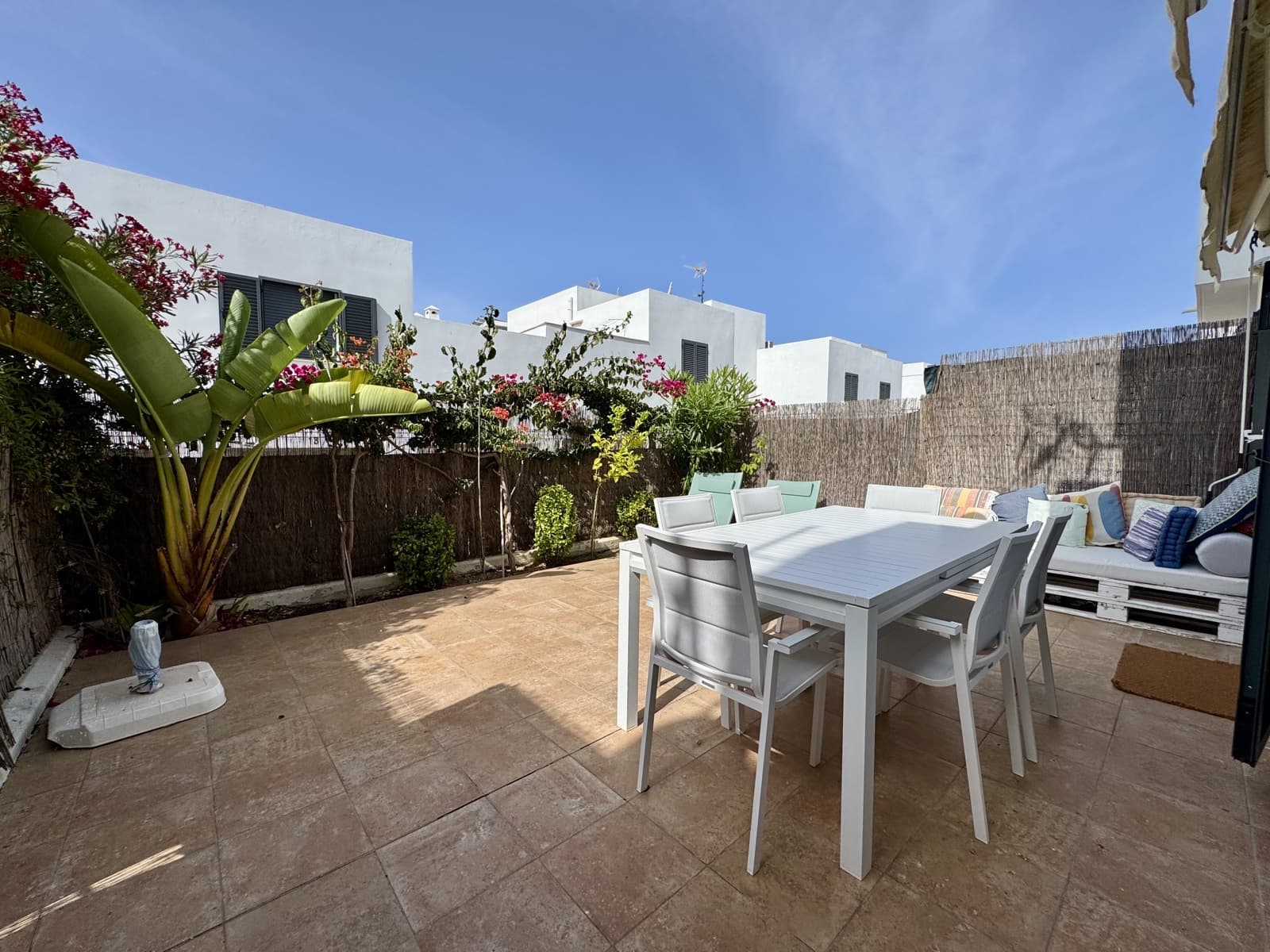 3 soverom Hus til salgs i Conil de la Frontera med svømmebasseng garasje - € 440 000 (Ref: 9078606)