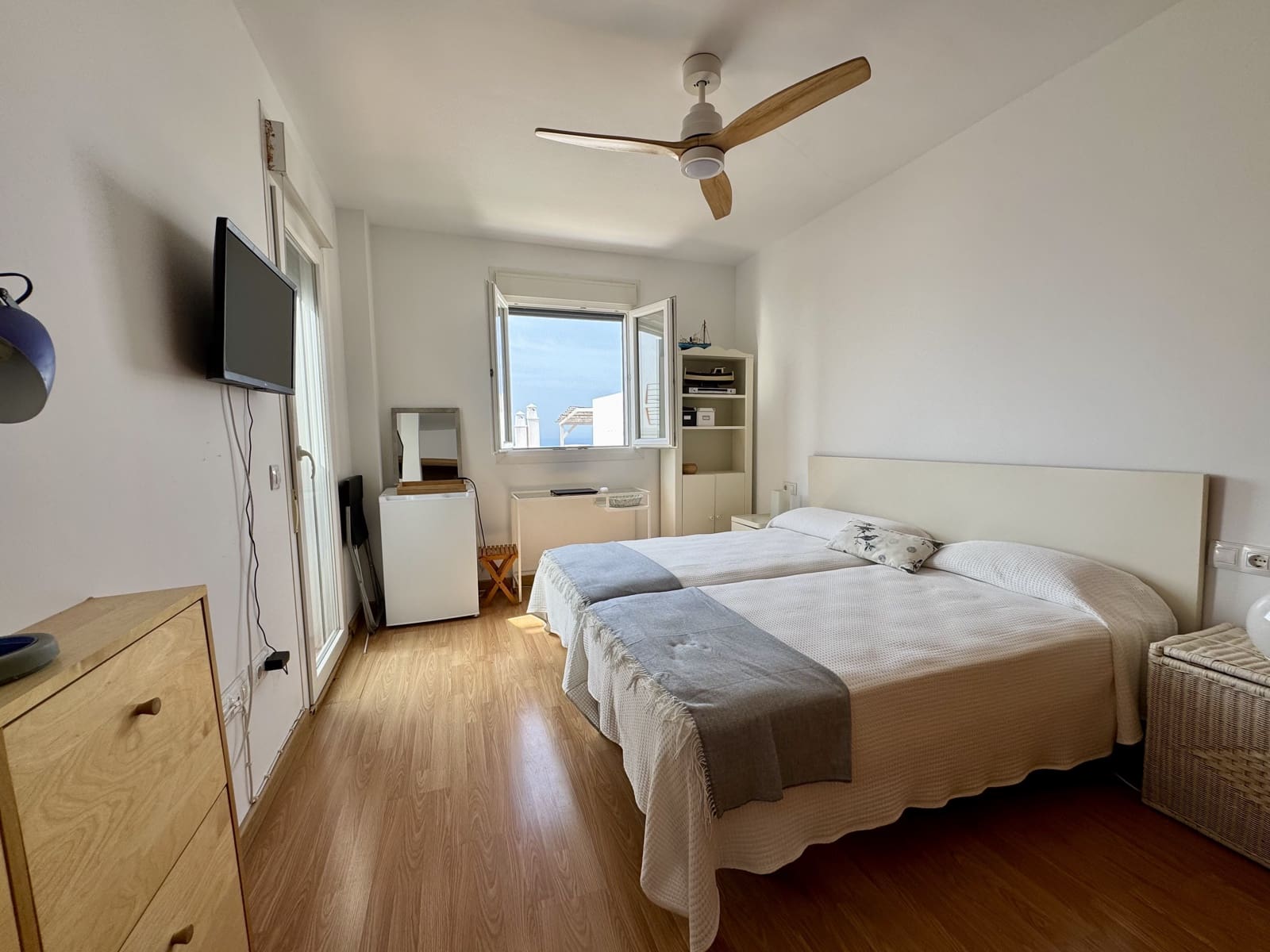 3 soverom Hus til salgs i Conil de la Frontera med svømmebasseng garasje - € 440 000 (Ref: 9078606)