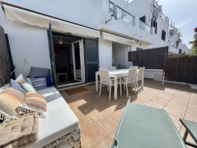 3 soverom Hus til salgs i Conil de la Frontera med svømmebasseng garasje - € 440 000 (Ref: 9078606)