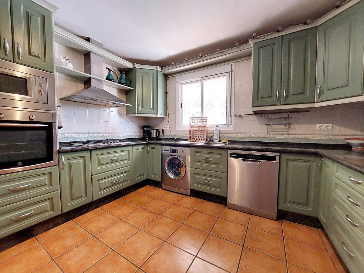 3 sovrum Villa till salu i Chiclana de la Frontera med pool garage - 325 000 € (Ref: 9207621)