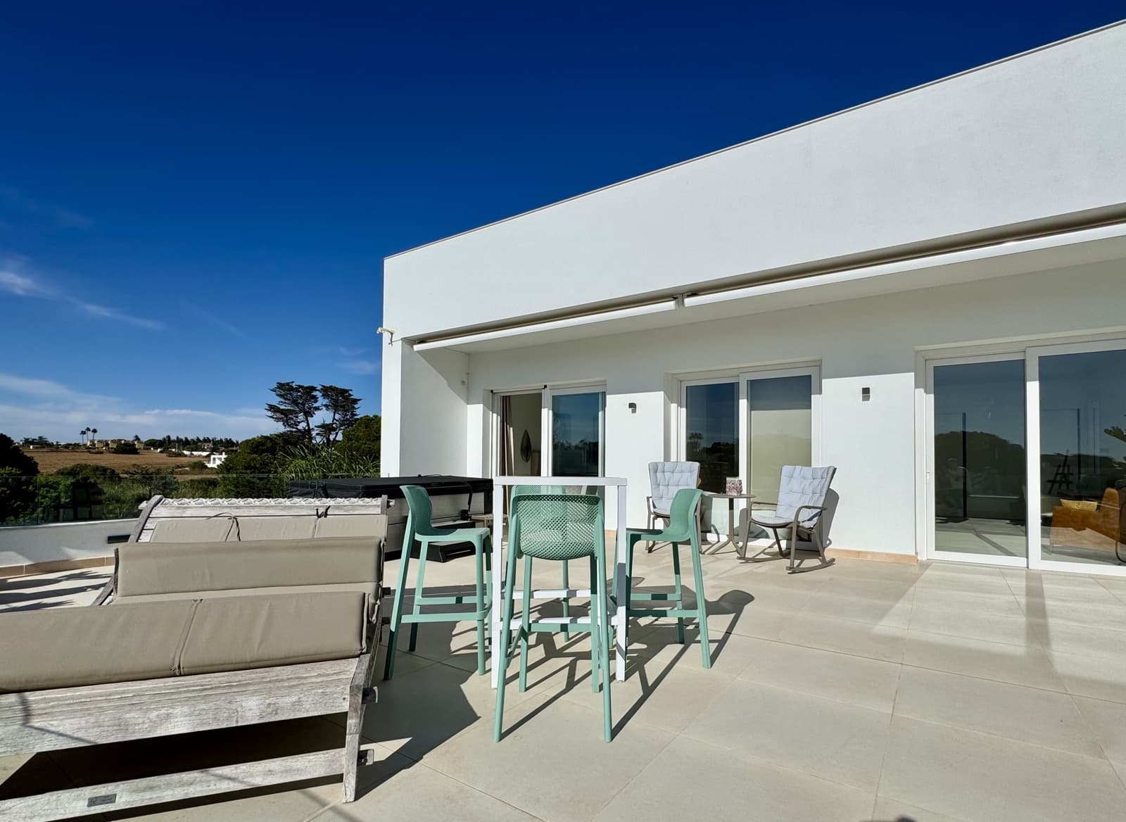 5 soverom Villa til salgs i Conil de la Frontera med svømmebasseng garasje - € 1 595 000 (Ref: 9227342)