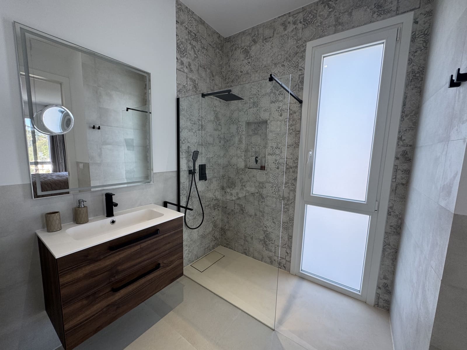 5 soverom Villa til salgs i Conil de la Frontera med svømmebasseng garasje - € 1 595 000 (Ref: 9227342)