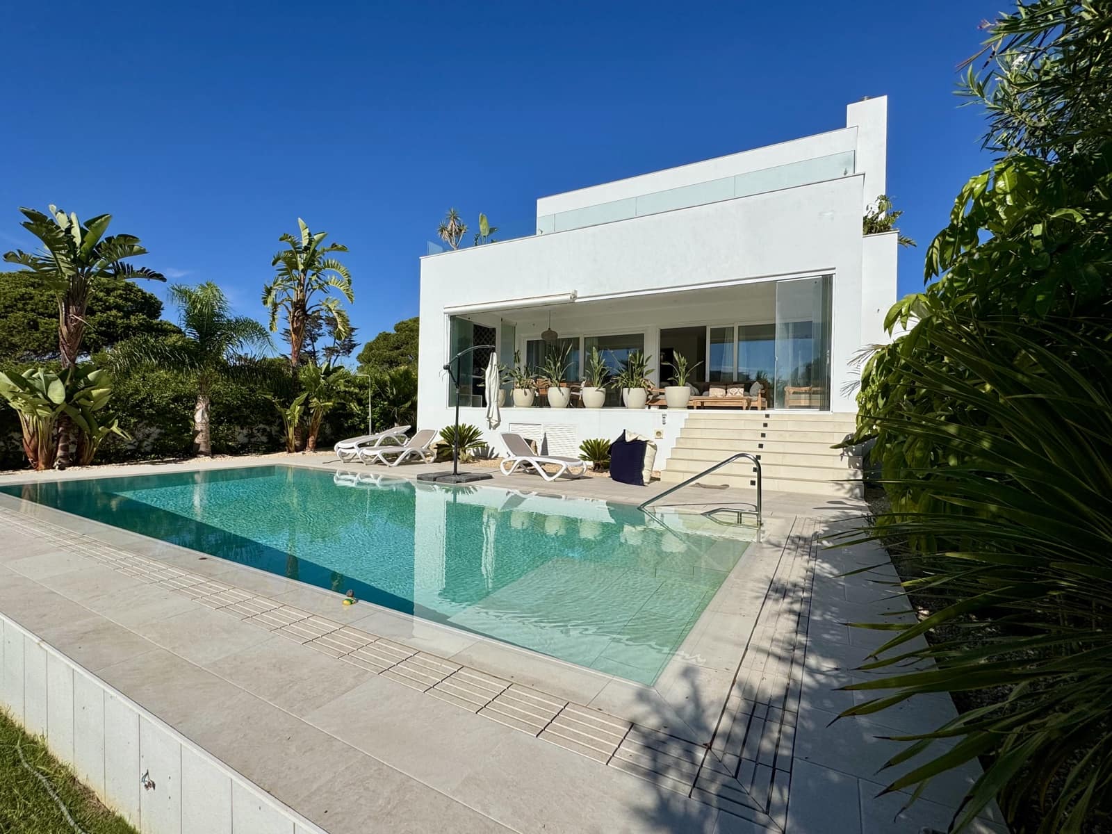 5 soverom Villa til salgs i Conil de la Frontera med svømmebasseng garasje - € 1 595 000 (Ref: 9227342)