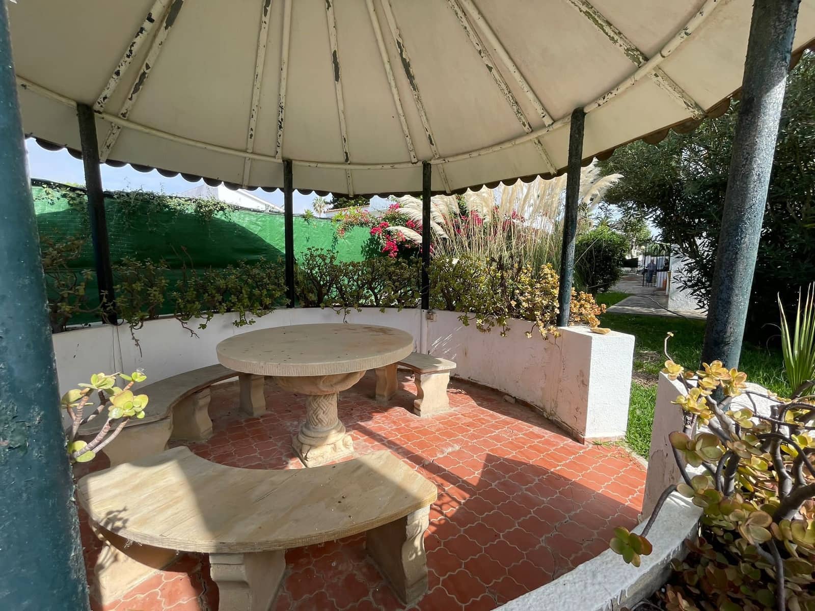 3 soveværelse Villa til salg i Conil de la Frontera med garage - € 549.000 (Ref: 9261935)