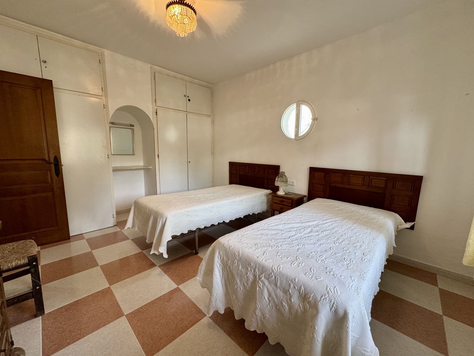 3 soveværelse Villa til salg i Conil de la Frontera med garage - € 549.000 (Ref: 9261935)