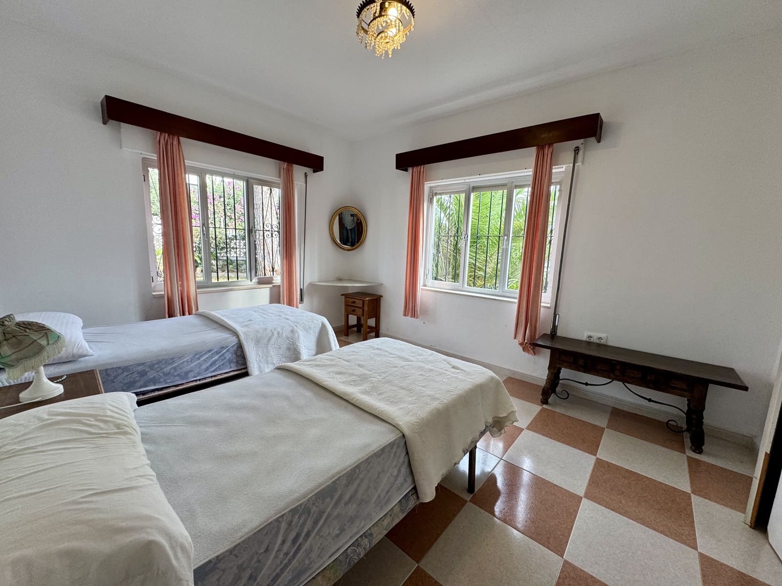 3 soveværelse Villa til salg i Conil de la Frontera med garage - € 549.000 (Ref: 9261935)