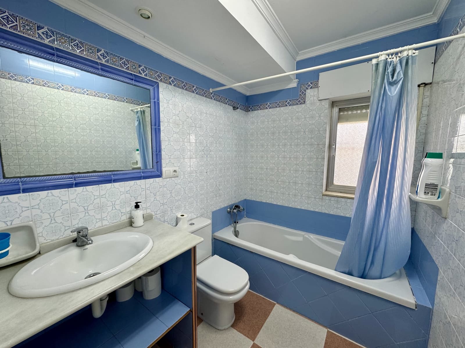 3 soveværelse Villa til salg i Conil de la Frontera med garage - € 549.000 (Ref: 9261935)