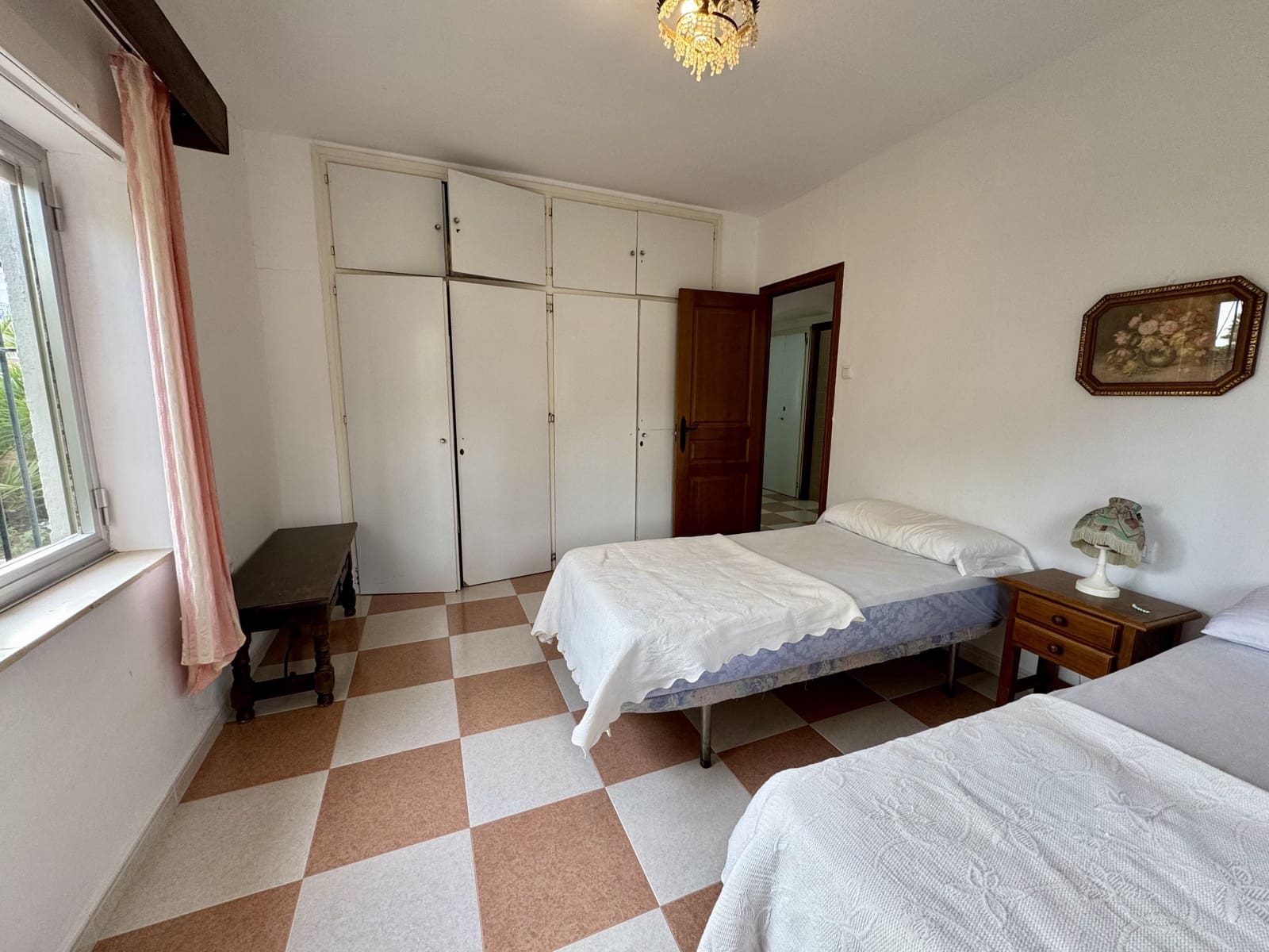 3 soveværelse Villa til salg i Conil de la Frontera med garage - € 549.000 (Ref: 9261935)