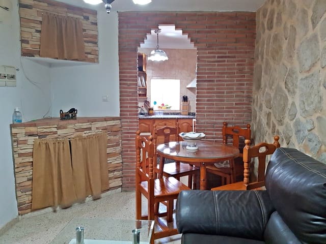 2 soverom Hus til salgs i Alcalá de los Gazules - € 55 000 (Ref: 9261936)