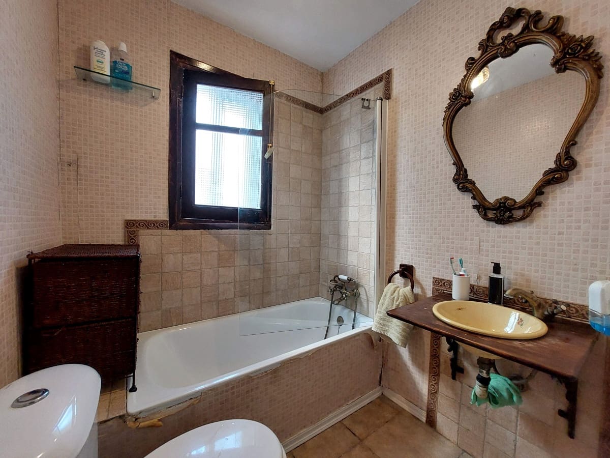 4 soveværelse Byhus til salg i Chiclana de la Frontera med swimmingpool - € 230.000 (Ref: 9295860)