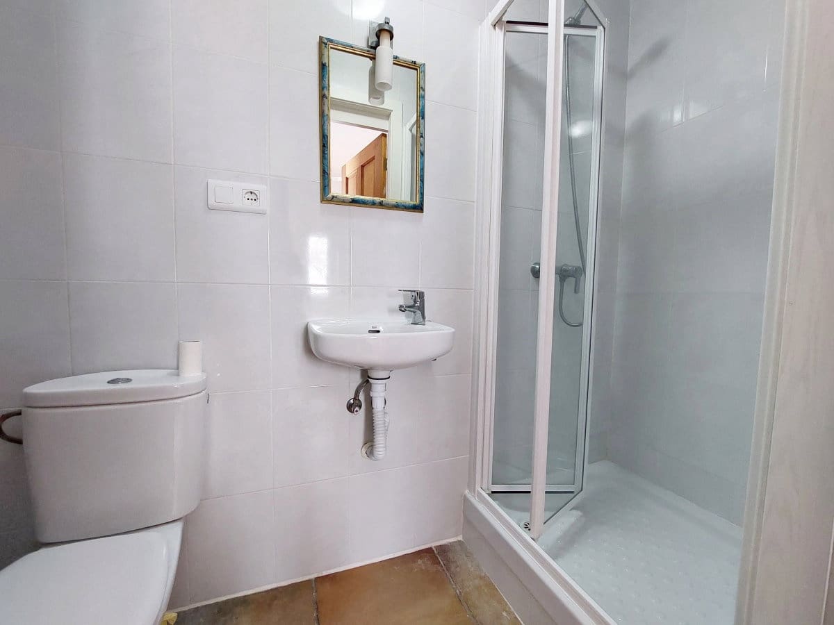 Casa de 4 habitaciones en Alcalá de los Gazules en venta - 179.995 € (Ref: 9357811)