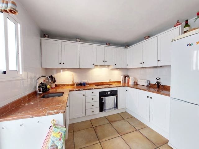 4 soveværelse Byhus til salg i Alcalá de los Gazules - € 179.995 (Ref: 9357811)