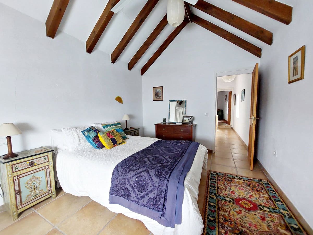 Casa de 4 habitaciones en Alcalá de los Gazules en venta - 179.995 € (Ref: 9357811)