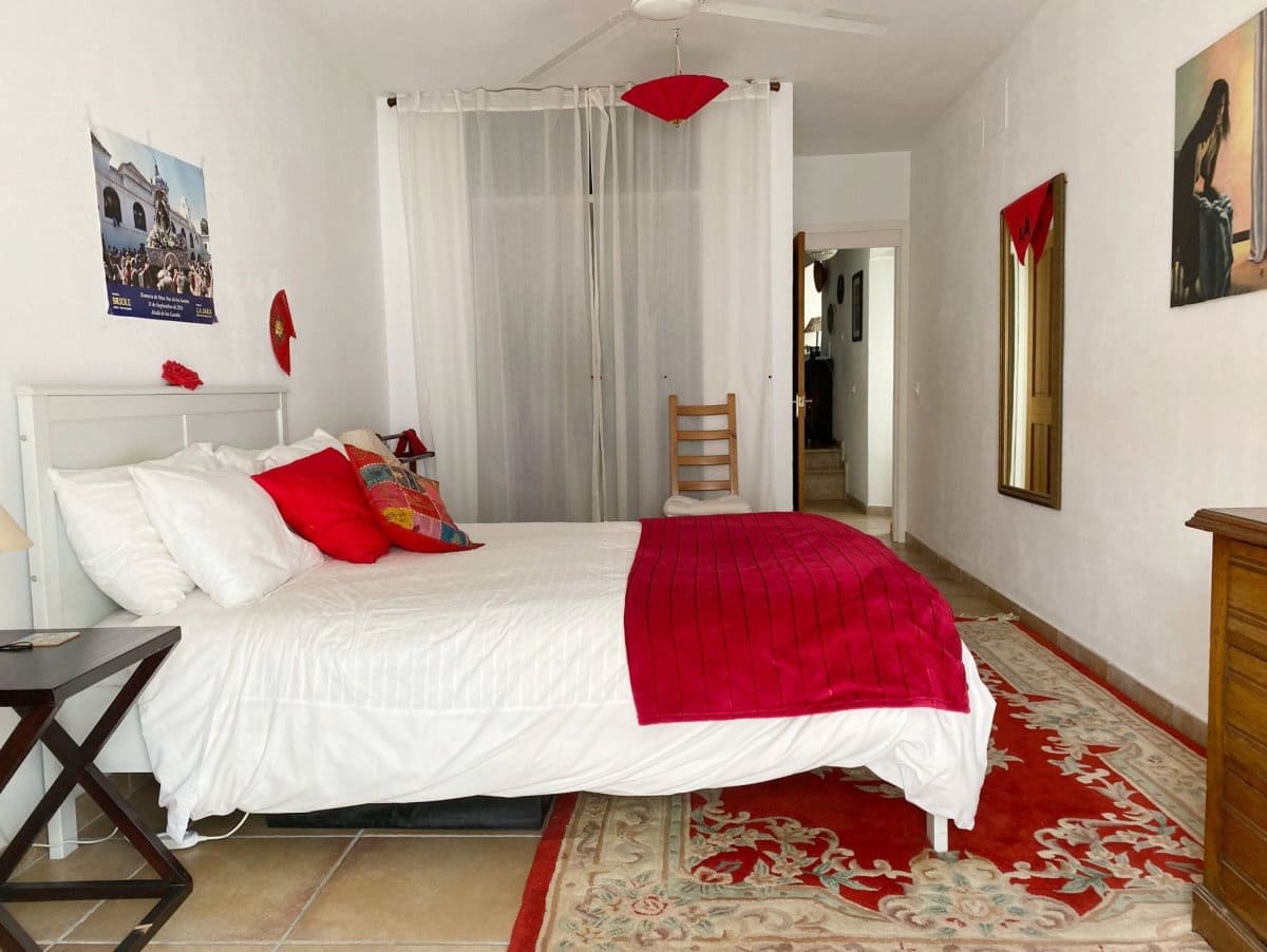 Casa de 4 habitaciones en Alcalá de los Gazules en venta - 179.995 € (Ref: 9357811)