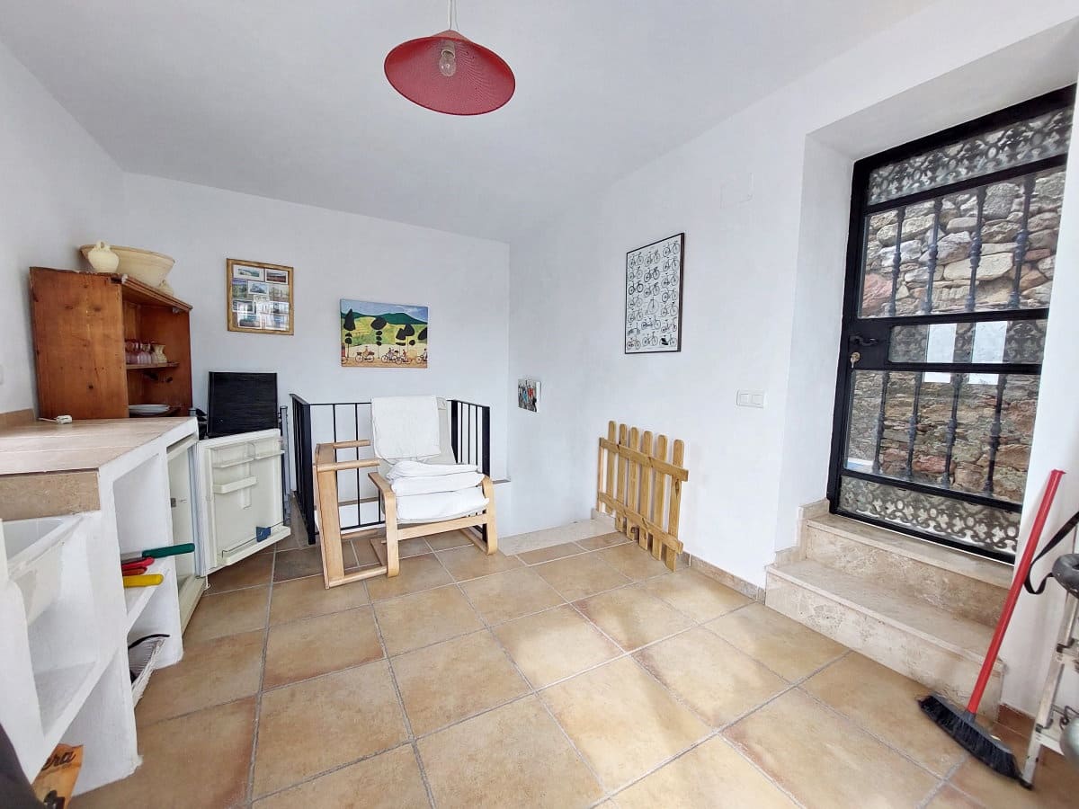 Casa de 4 habitaciones en Alcalá de los Gazules en venta - 179.995 € (Ref: 9357811)
