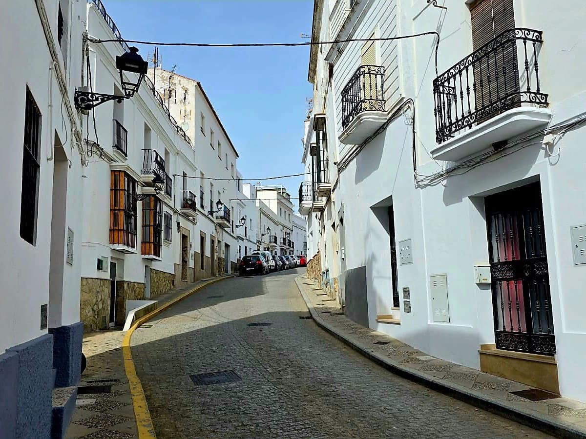 Casa de 4 habitaciones en Alcalá de los Gazules en venta - 179.995 € (Ref: 9357811)