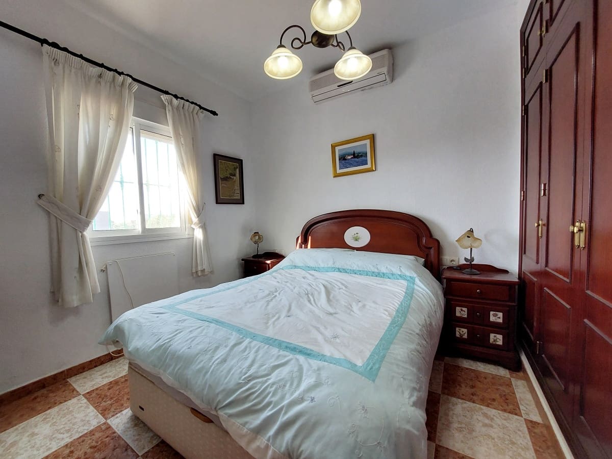 3 soveværelse Villa til salg i Chiclana de la Frontera med swimmingpool garage - € 229.995 (Ref: 9394081)