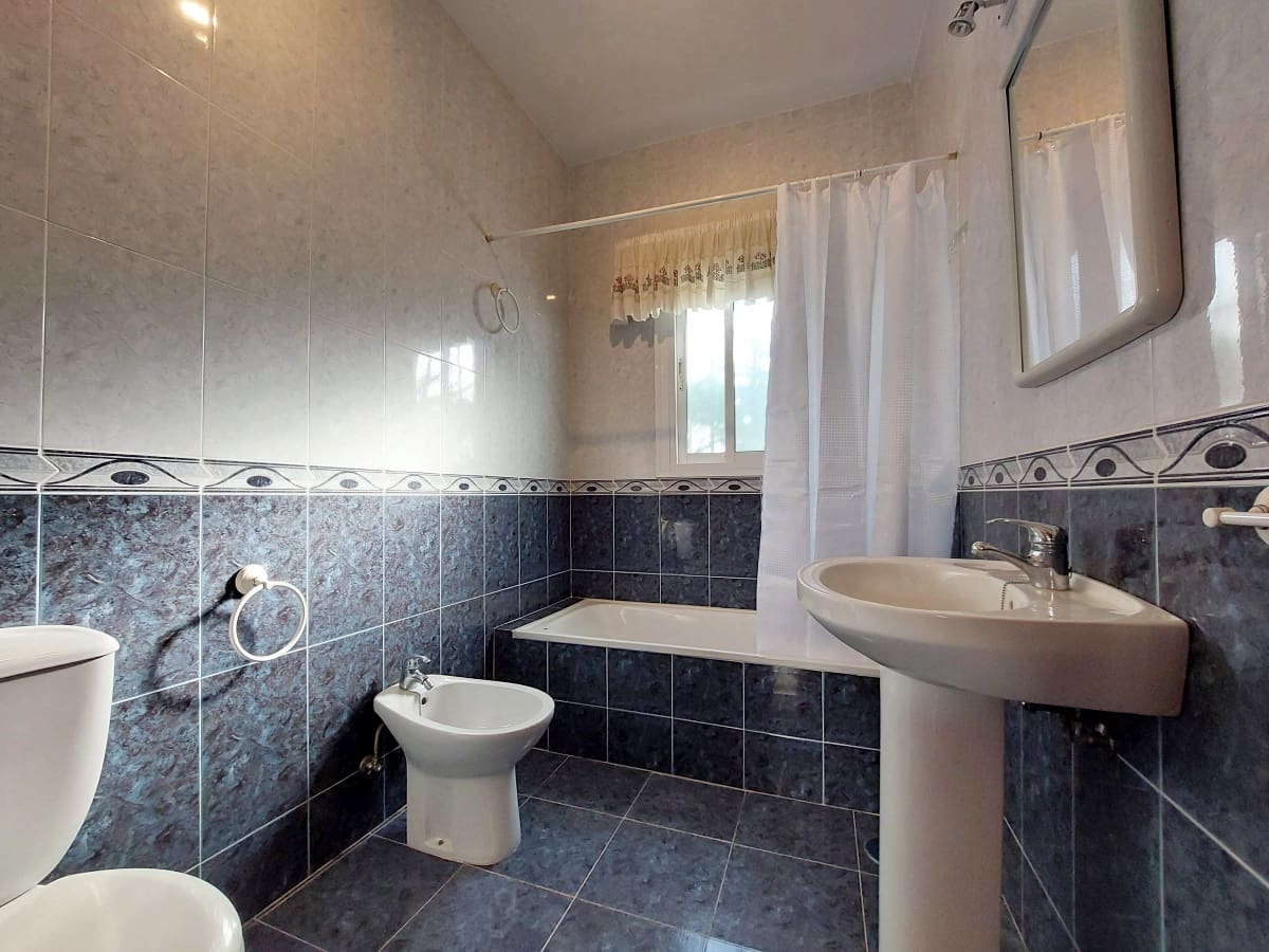 3 soveværelse Villa til salg i Chiclana de la Frontera med swimmingpool garage - € 229.995 (Ref: 9394081)