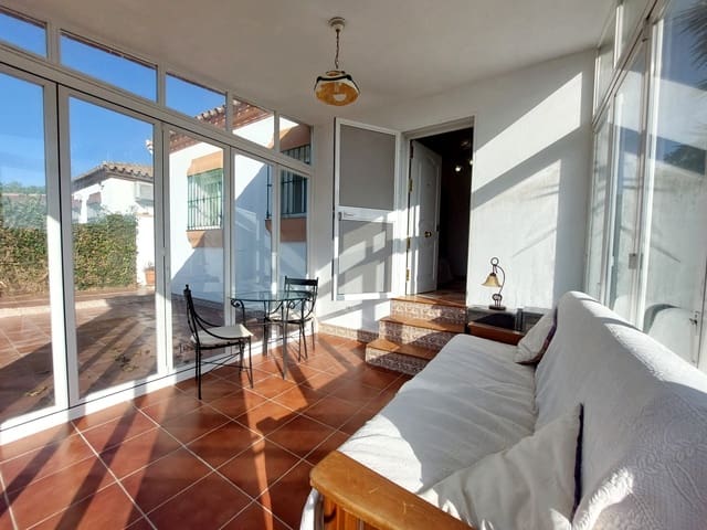 3 soveværelse Villa til salg i Chiclana de la Frontera med swimmingpool garage - € 229.995 (Ref: 9394081)