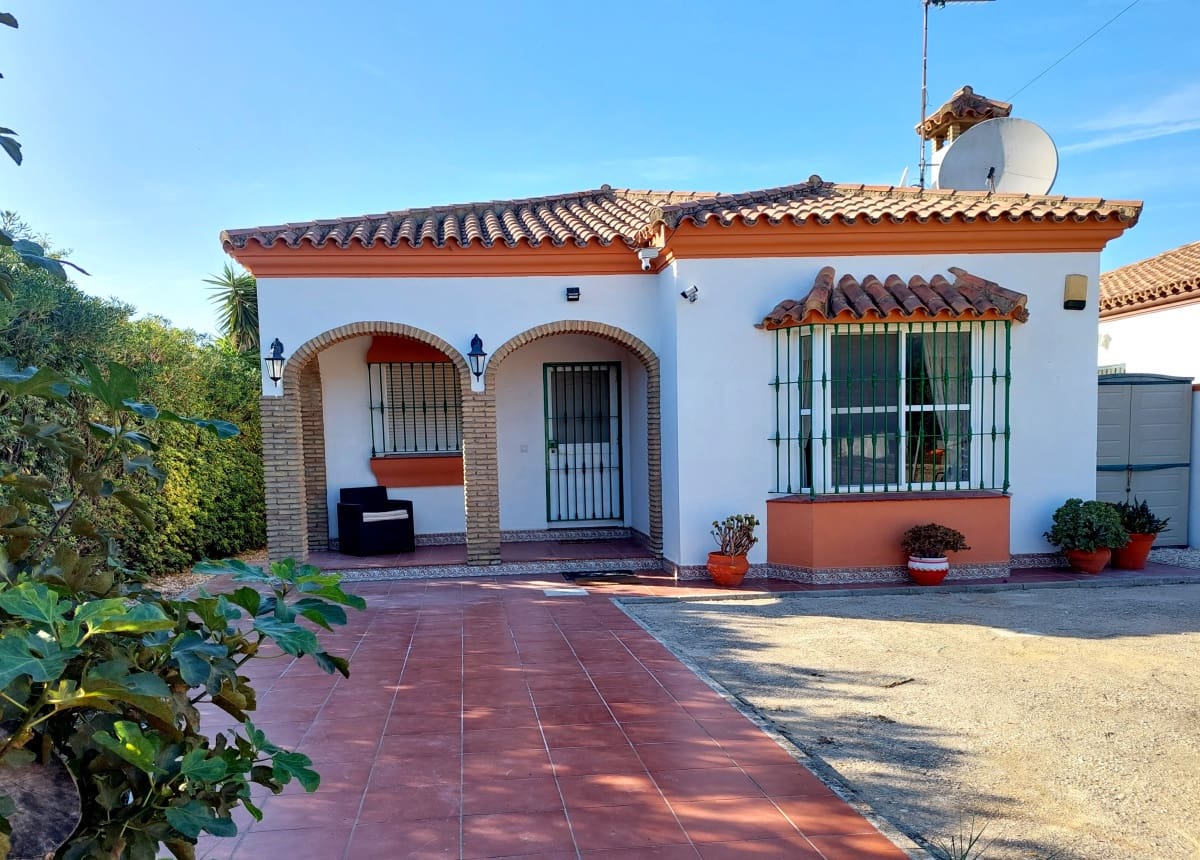 3 soveværelse Villa til salg i Chiclana de la Frontera med swimmingpool garage - € 229.995 (Ref: 9394081)