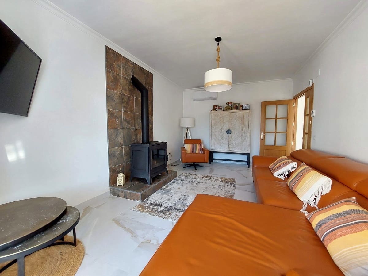 4 soverom Villa til salgs i Chiclana de la Frontera med svømmebasseng garasje - € 445 000 (Ref: 9409701)