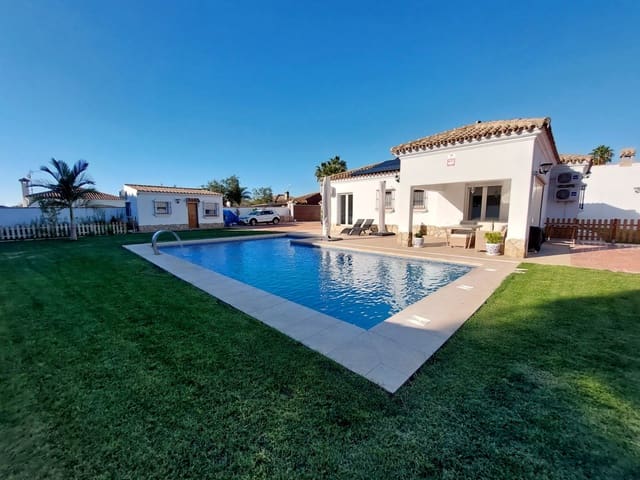 4 soveværelse Villa til salg i Chiclana de la Frontera med swimmingpool garage - € 445.000 (Ref: 9409701)