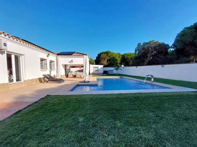 4 soveværelse Villa til salg i Chiclana de la Frontera med swimmingpool garage - € 445.000 (Ref: 9409701)