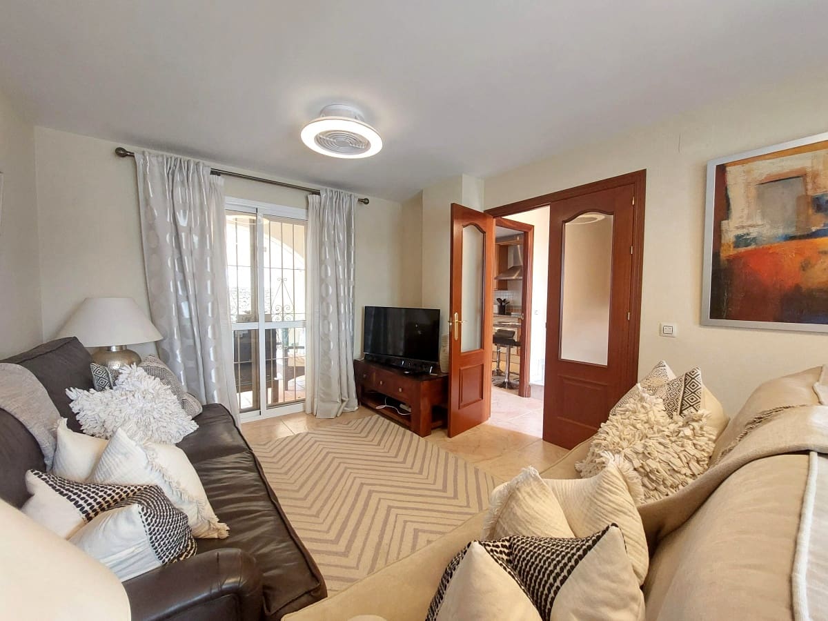 3 soverom Hus til salgs i Medina-Sidonia med svømmebasseng garasje - € 185 000 (Ref: 9410291)