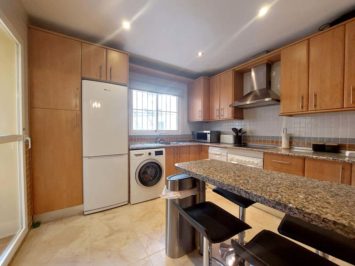 3 soverom Hus til salgs i Medina-Sidonia med svømmebasseng garasje - € 185 000 (Ref: 9410291)