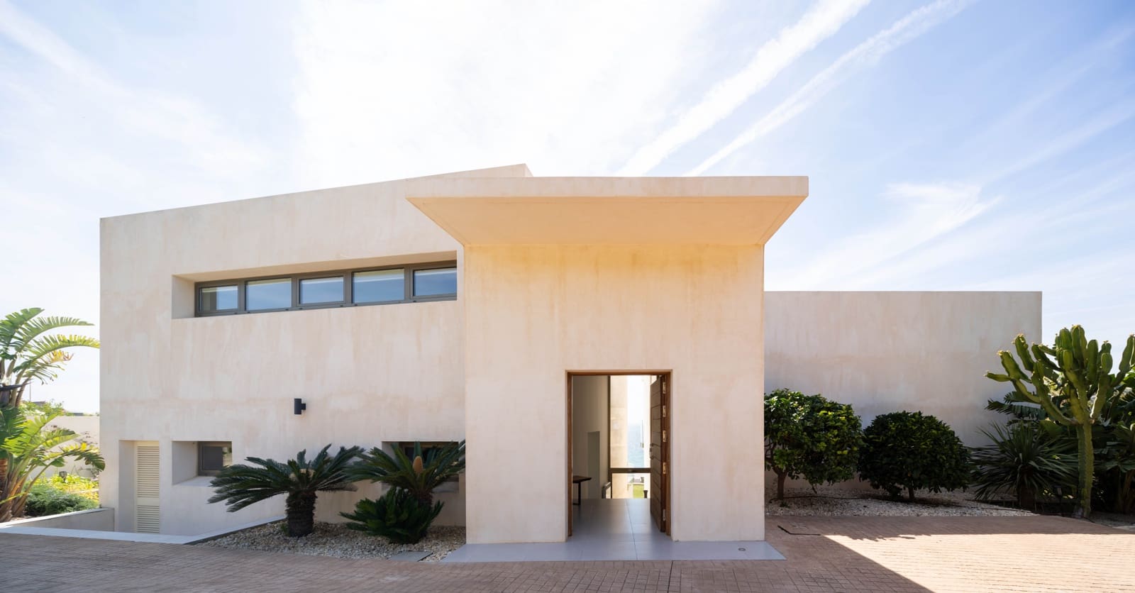 4 makuuhuone Huvila myytävänä paikassa Zahara de los Atunes mukana uima-altaan 
autotalli - 2 950 000 € (Ref: 9442793)